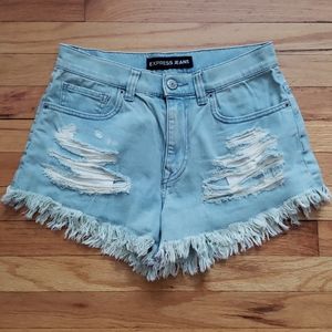 Express Shorts